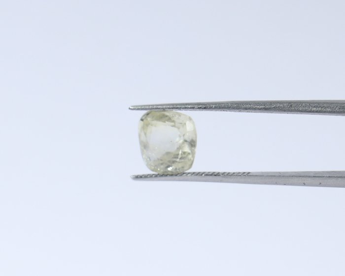 NYSP7809 1 Yellow Sapphire 2.47 Ct.
