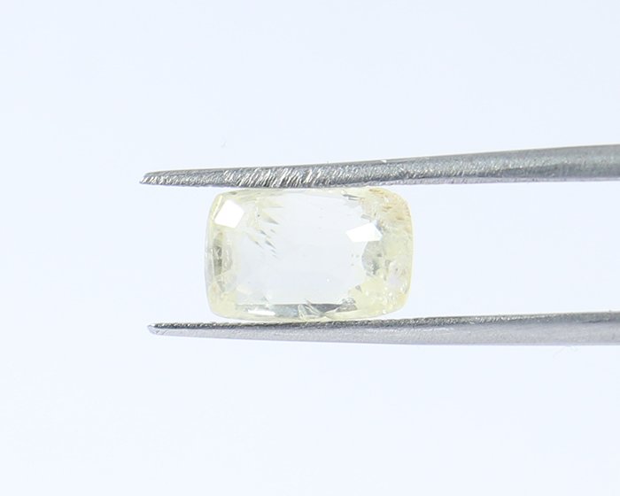 NYSP7818 2 Yellow Sapphire 3.03 Ct.