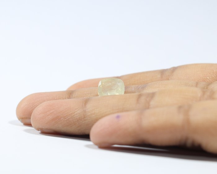 NYSP7838 3 Yellow Sapphire 3.18 Ct.