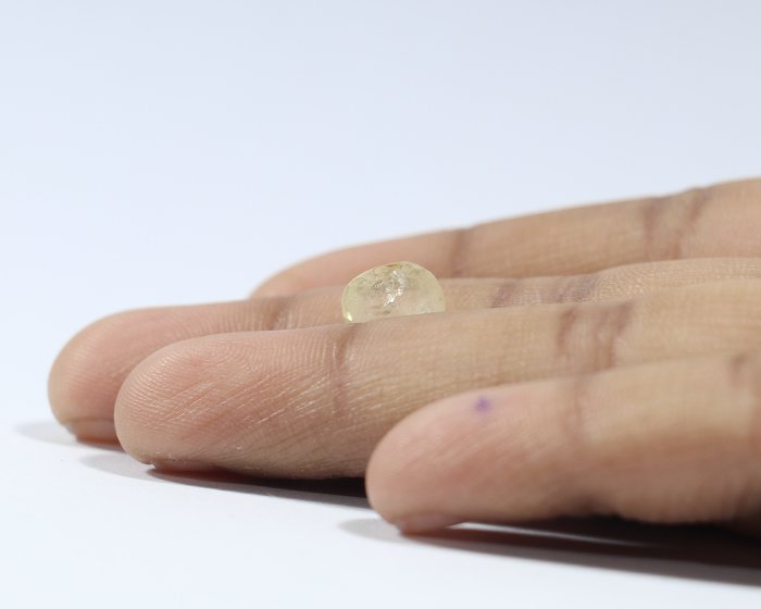 NYSP7846 3 Yellow Sapphire 2.64 Ct.