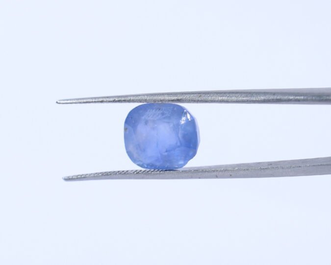 BSP14490 1 Blue Sapphire 5.56 Ct.