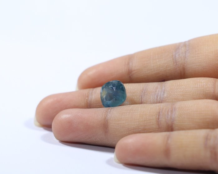 Blue Sapphire 5.55 Ct.
