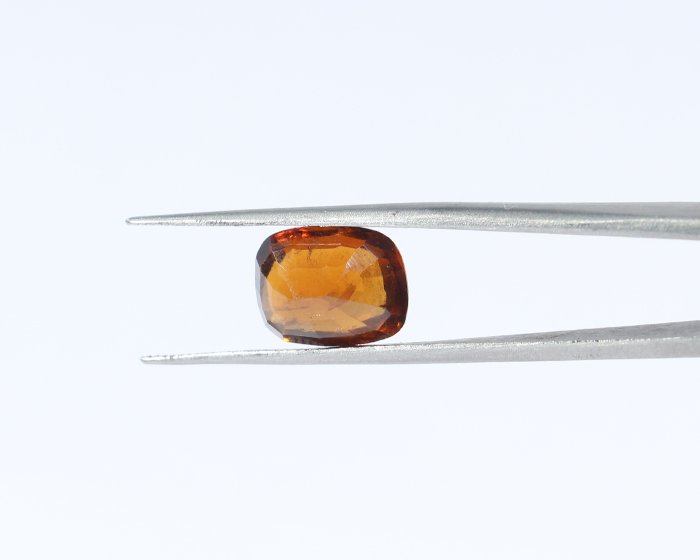GMD7038 2 Hessonite 5.71 Ct.