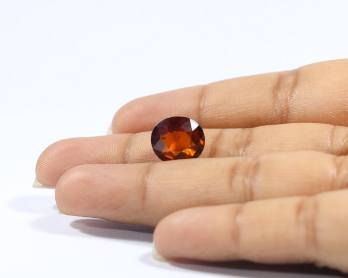 GMD7080 3 Hessonite 6.3 Ct.