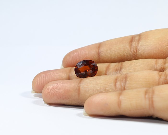 GMD7115 3 Hessonite 6 Ct.