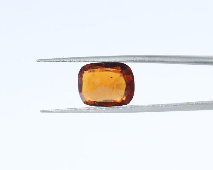 GMDG7043 2 Hessonite 5.28 Ct.