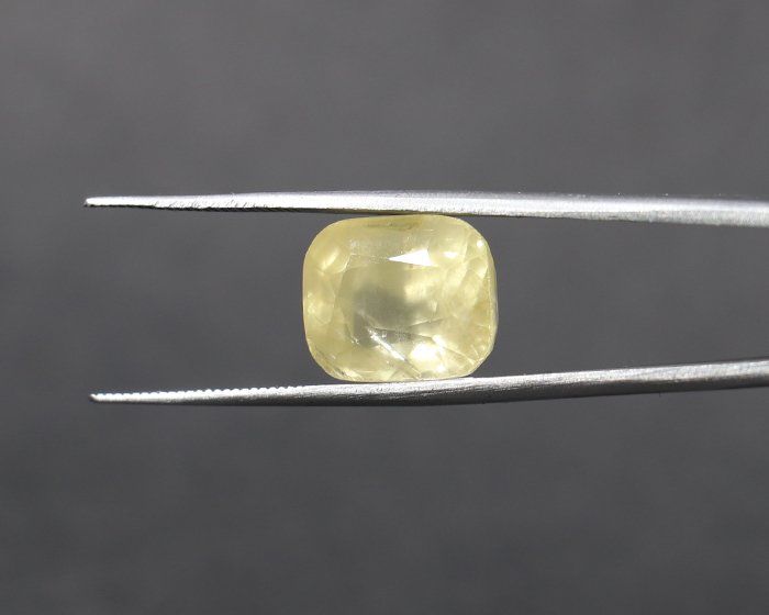 NYSP7938 1 Yellow Sapphire 10.58 Ct.