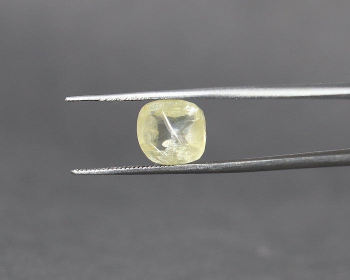 NYSP7946 1 Yellow Sapphire 5.01 Ct.