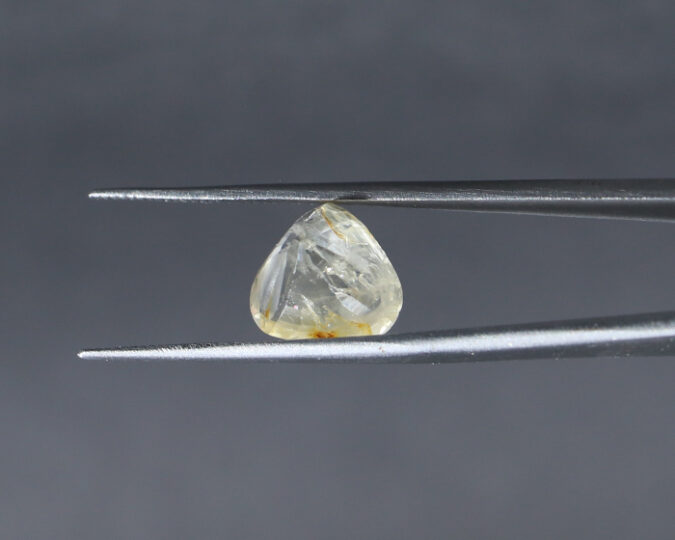 Yellow Sapphire 4.74 Ct.