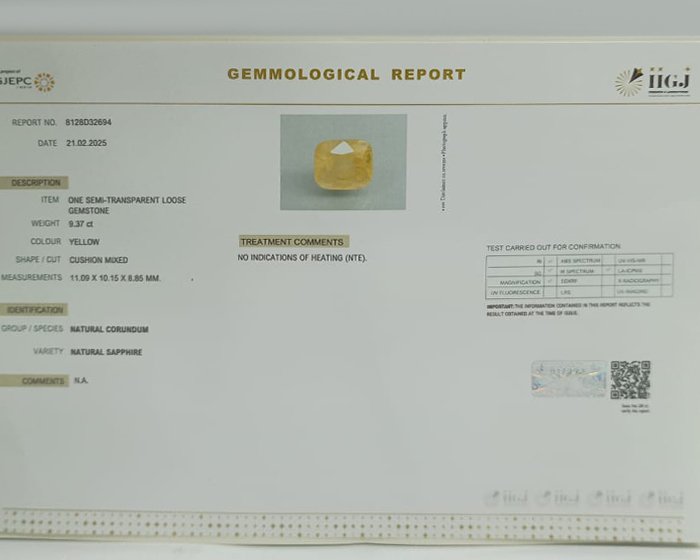 NYSP7961 4 1 Yellow Sapphire 9.37 Ct.