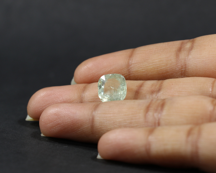 Yellow Sapphire 5.37 Ct.