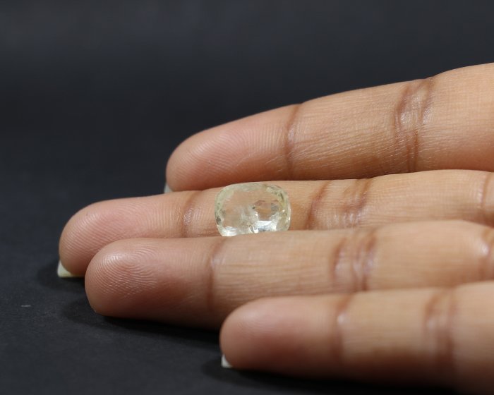 NYSP7969 3 Yellow Sapphire 4.98 Ct.