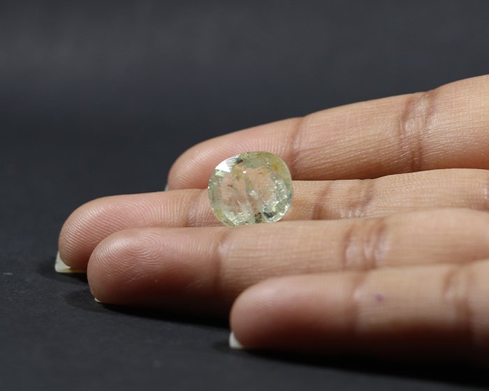 Yellow Sapphire 8.87 Ct.