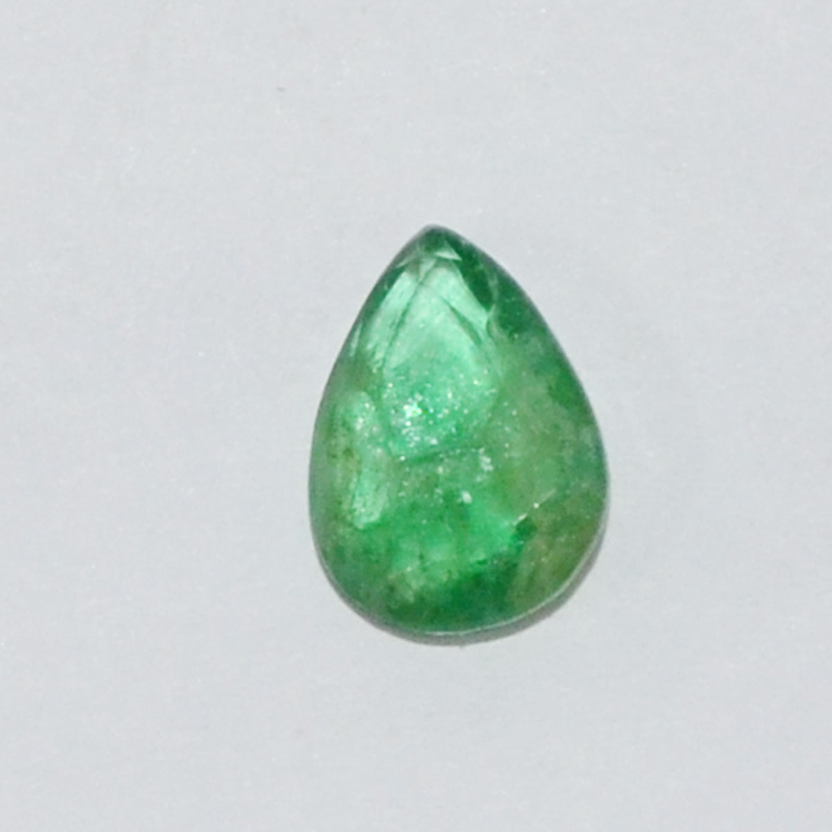EMERALD 3.69 Ct. 2 EMRD21015 1 EMERALD 3.69 Ct.