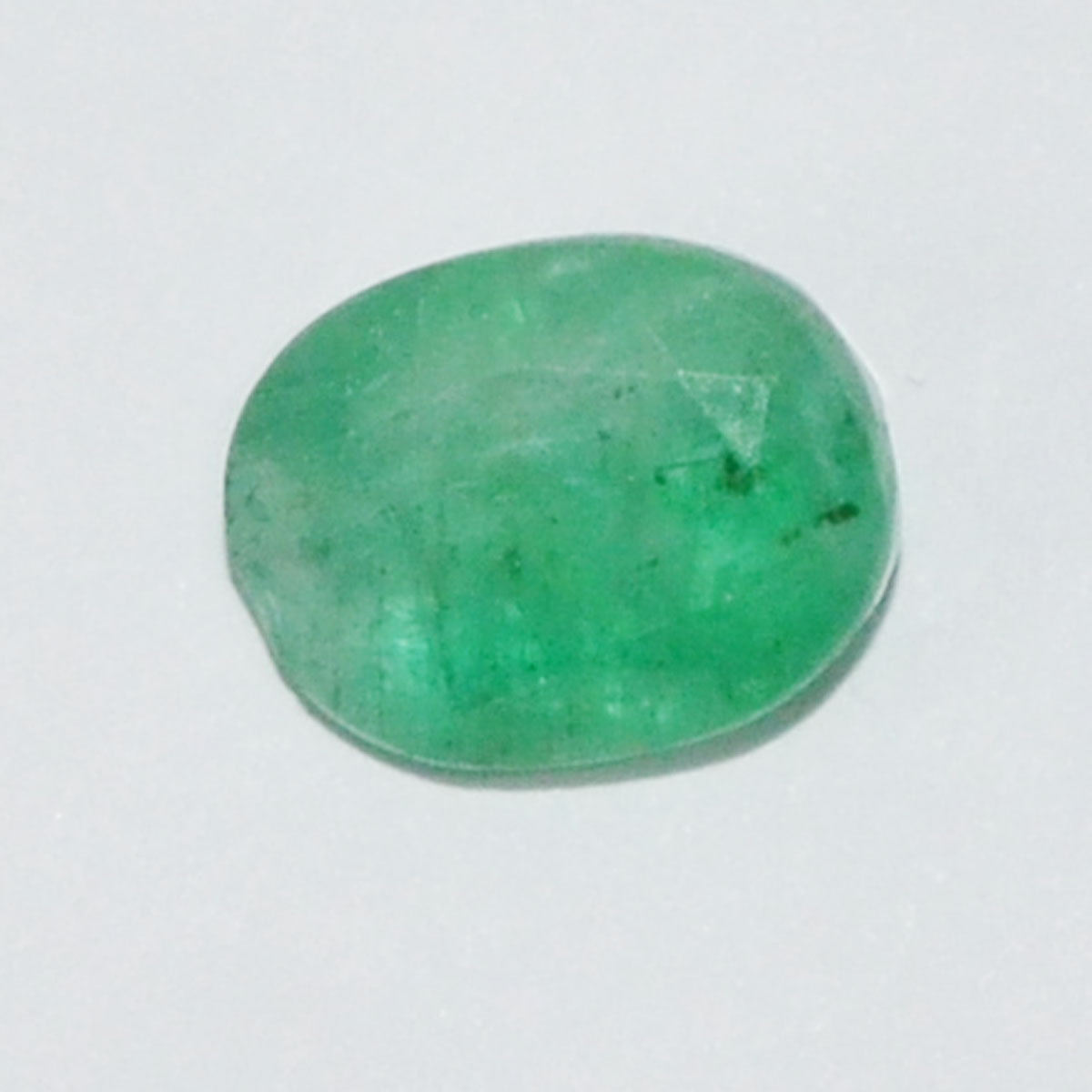 EMERALD 5.85 Ct. 2 EMRD21031 1 EMERALD 5.85 Ct.