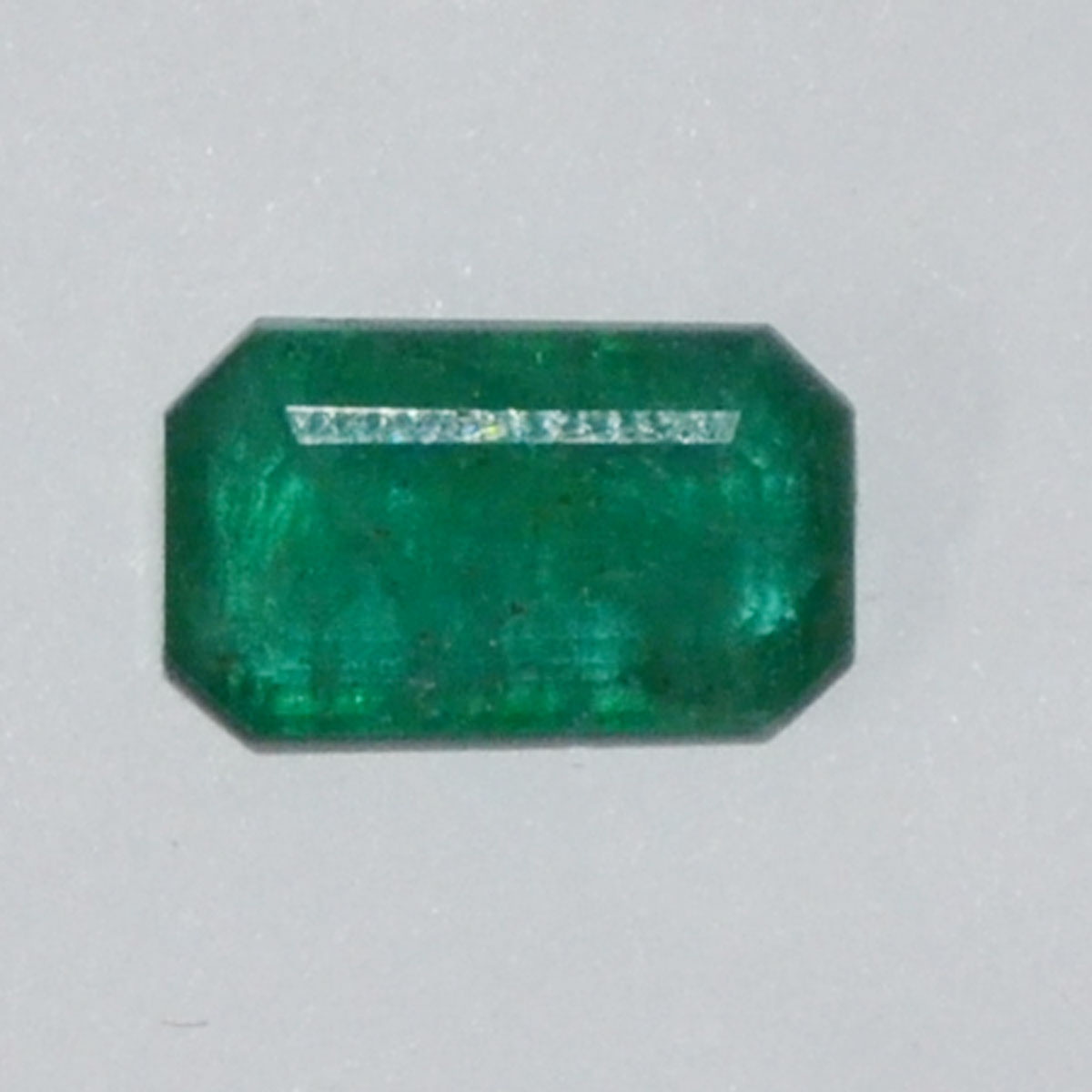 EMERALD 3.66 Ct. 2 EMRD21044 1 EMERALD 3.66 Ct.