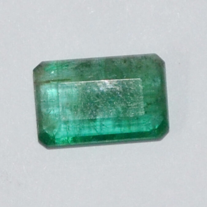 EMRD21047 1 EMERALD 4.23 Ct.