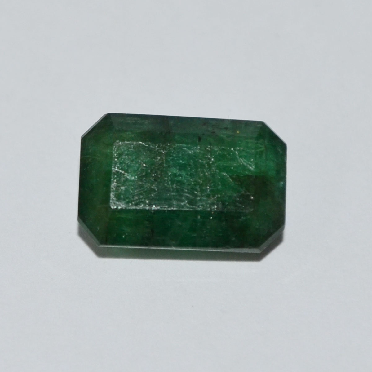 EMERALD 6.06 Ct. 2 EMRD21090 EMERALD 6.06 Ct.