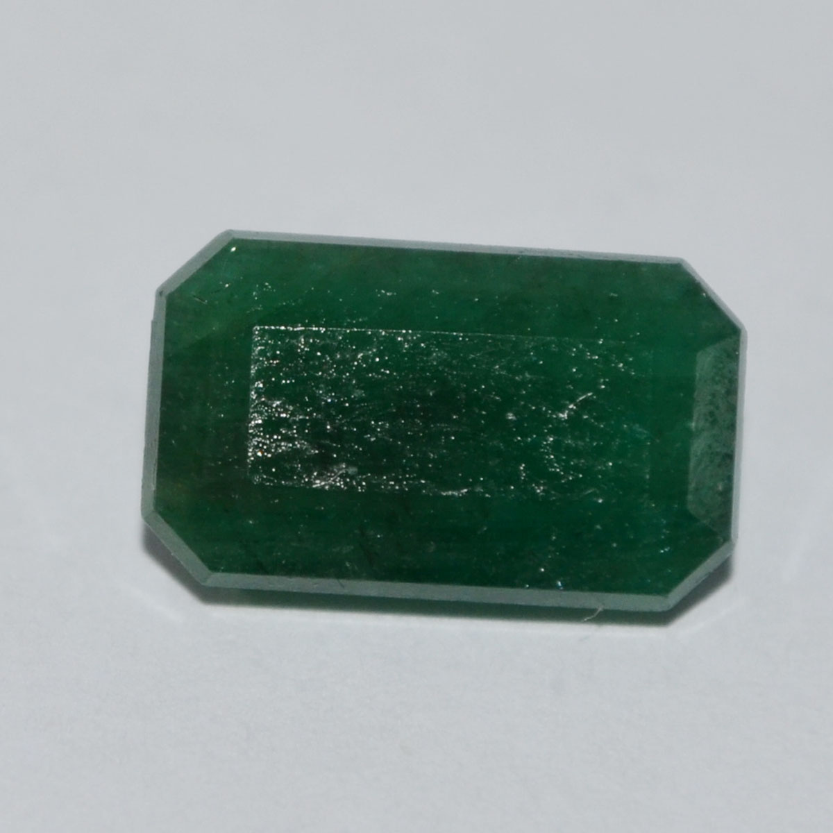 EMRD21119 EMERALD 5.88 Ct.