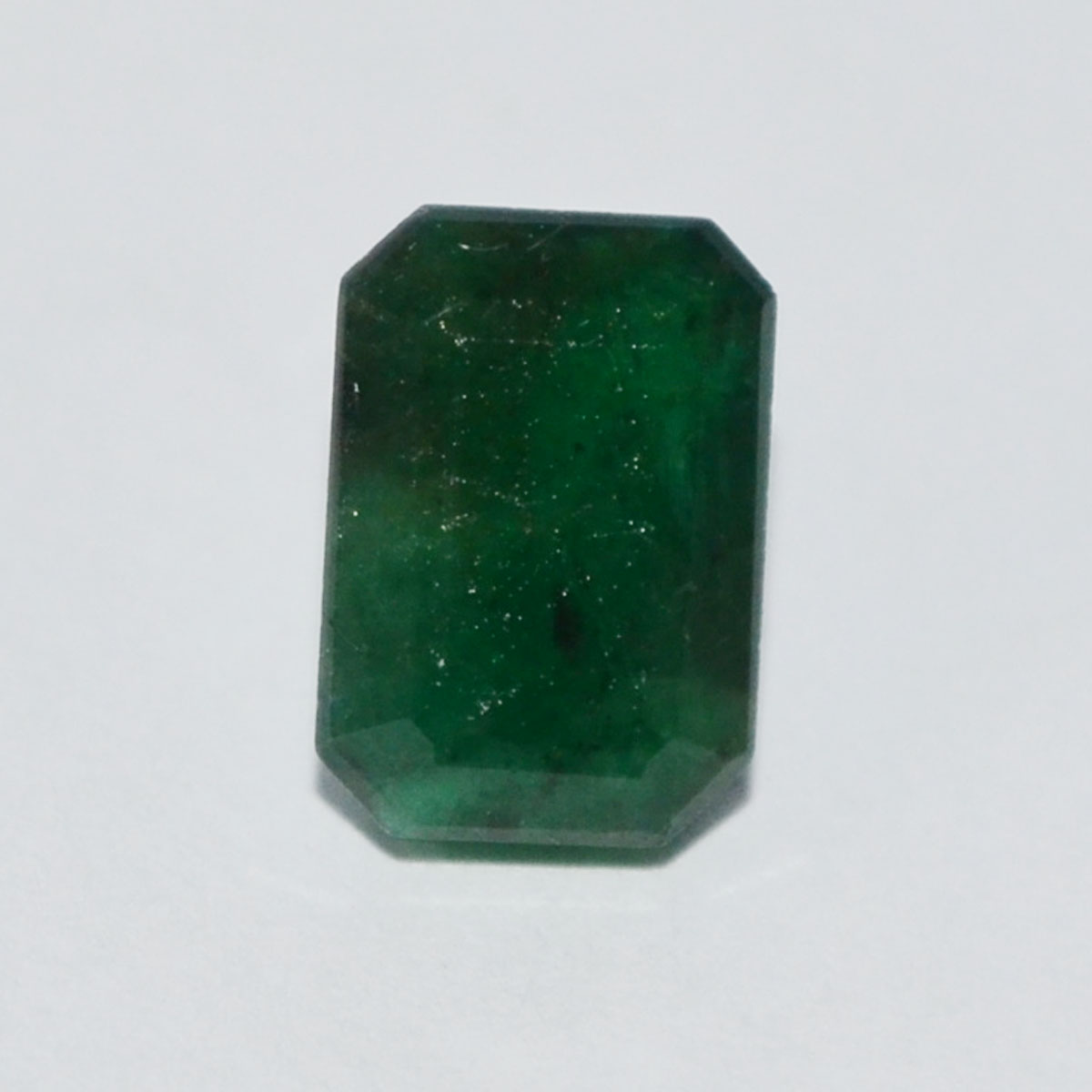 EMERALD 3.88 Ct.