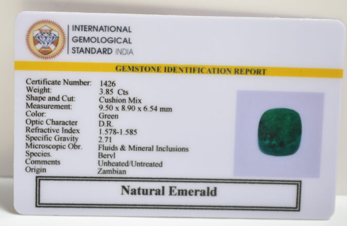 EMERALD 3.85 Ct. EMERALD 3.85 Ct.