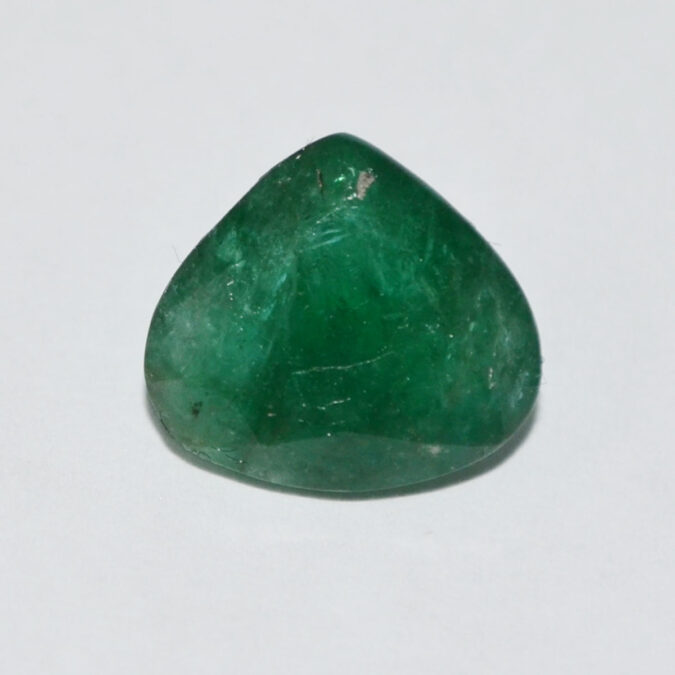 EMERALD 4.04 Ct. EMERALD 4.04 Ct.