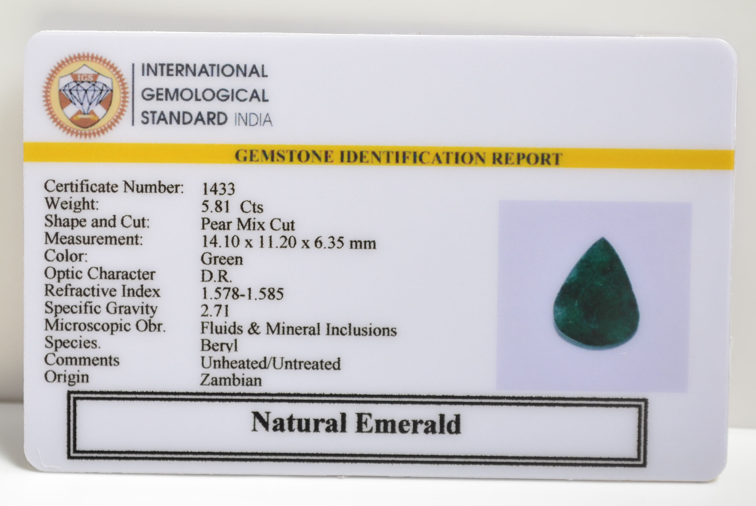 EMERALD 5.81 Ct. 3 EMRD21137 2 EMERALD 5.81 Ct.