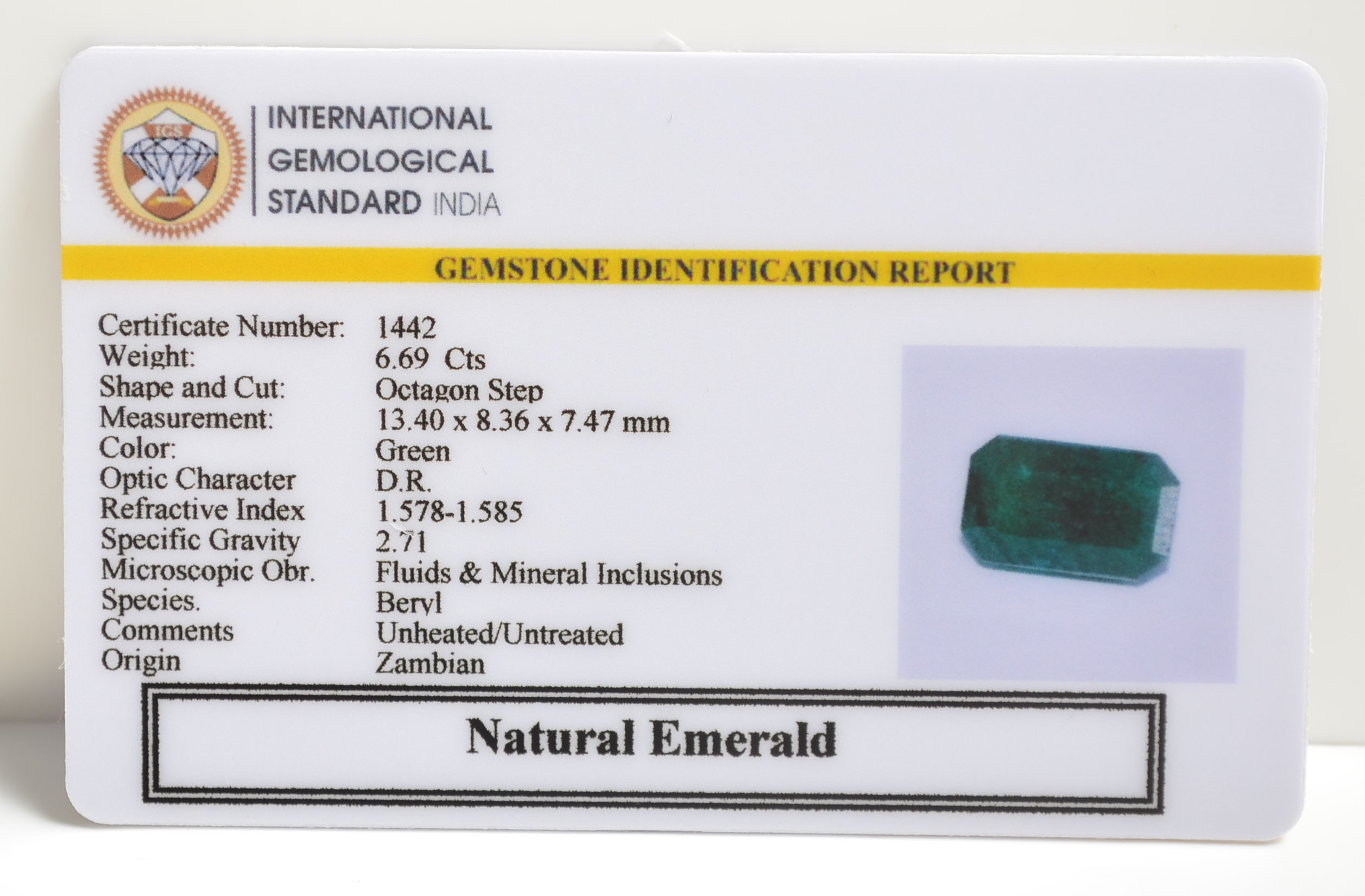 EMERALD 6.69 Ct. 3 EMRD21144 2 EMERALD 6.69 Ct.