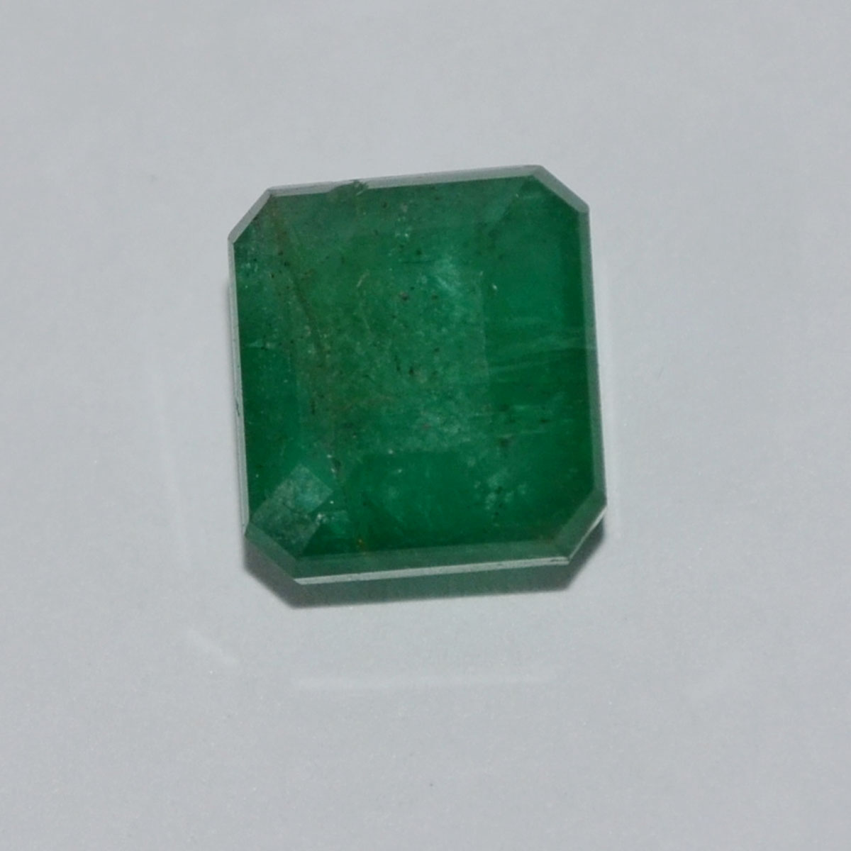 EMERALD 5.21 Ct. 2 EMRD21157 EMERALD 5.21 Ct.