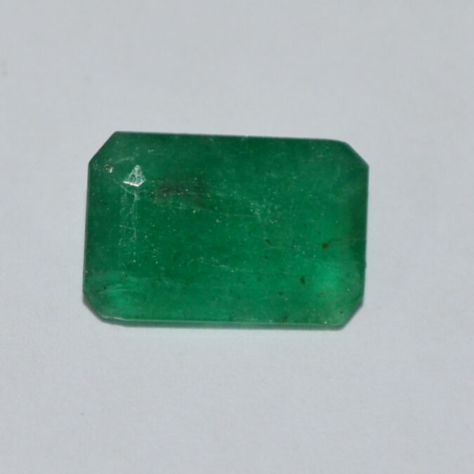 EMERALD 3.59 Ct. 1 EMRD21172 EMERALD 3.59 Ct.