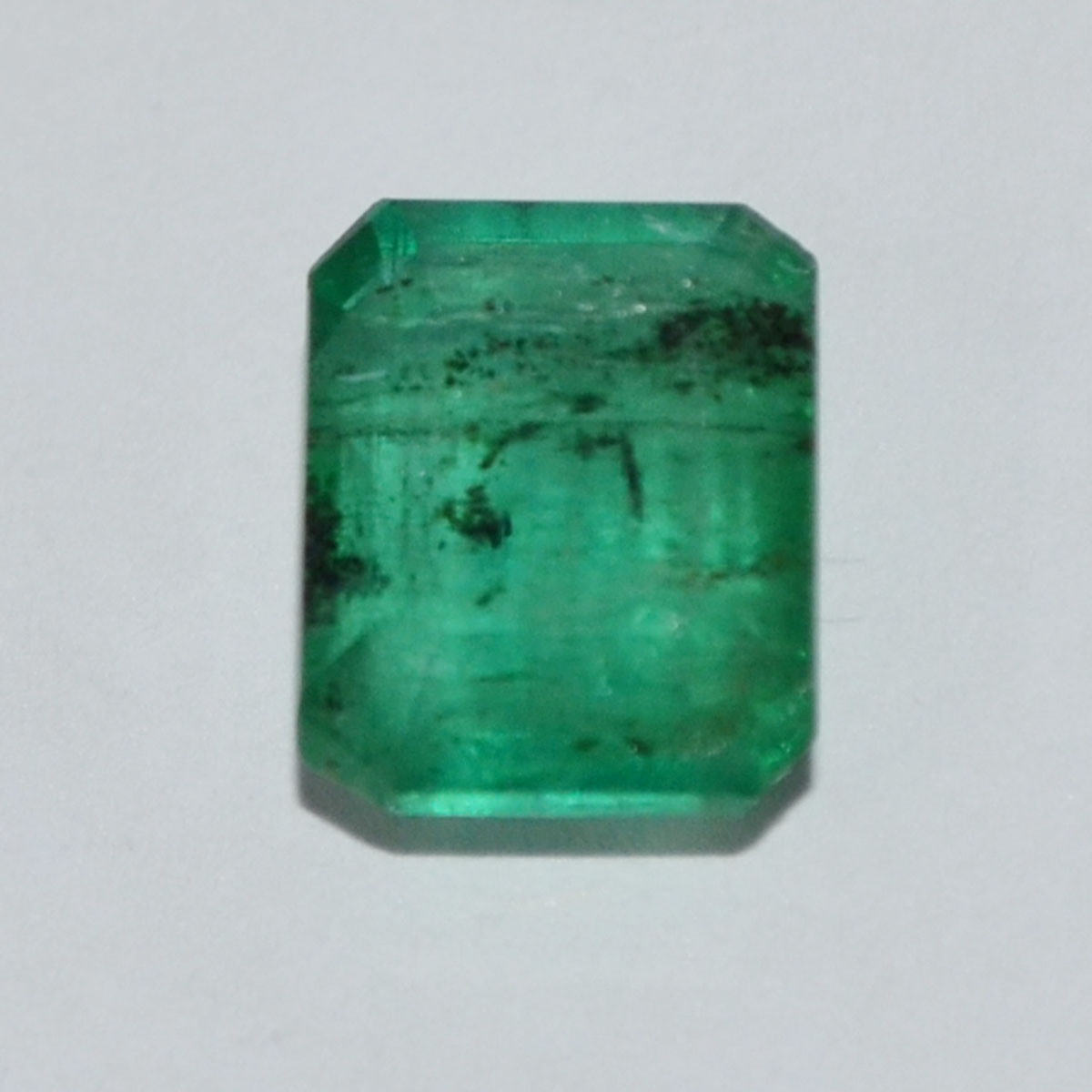 EMERALD 4.9 Ct. 2 EMRD21173 EMERALD 4.9 Ct.