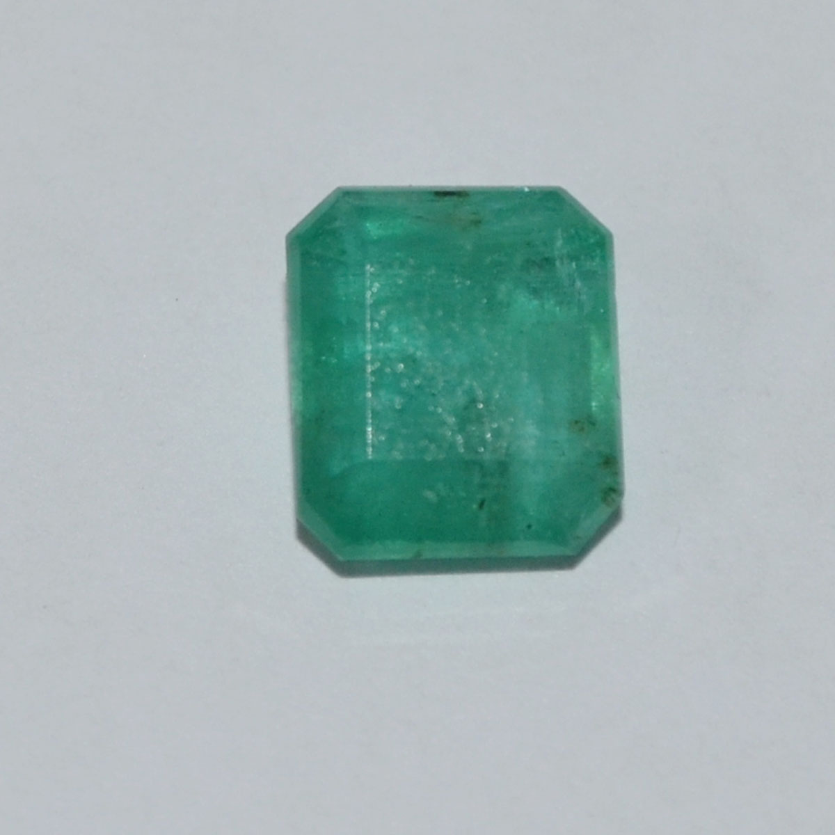 EMRD21174 EMERALD 3.3 Ct.