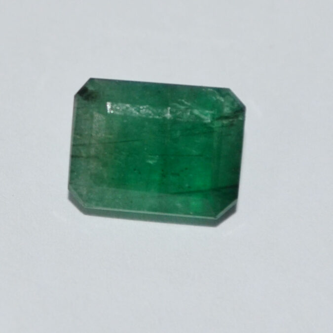 EMRD21176 EMERALD 3.96 Ct.