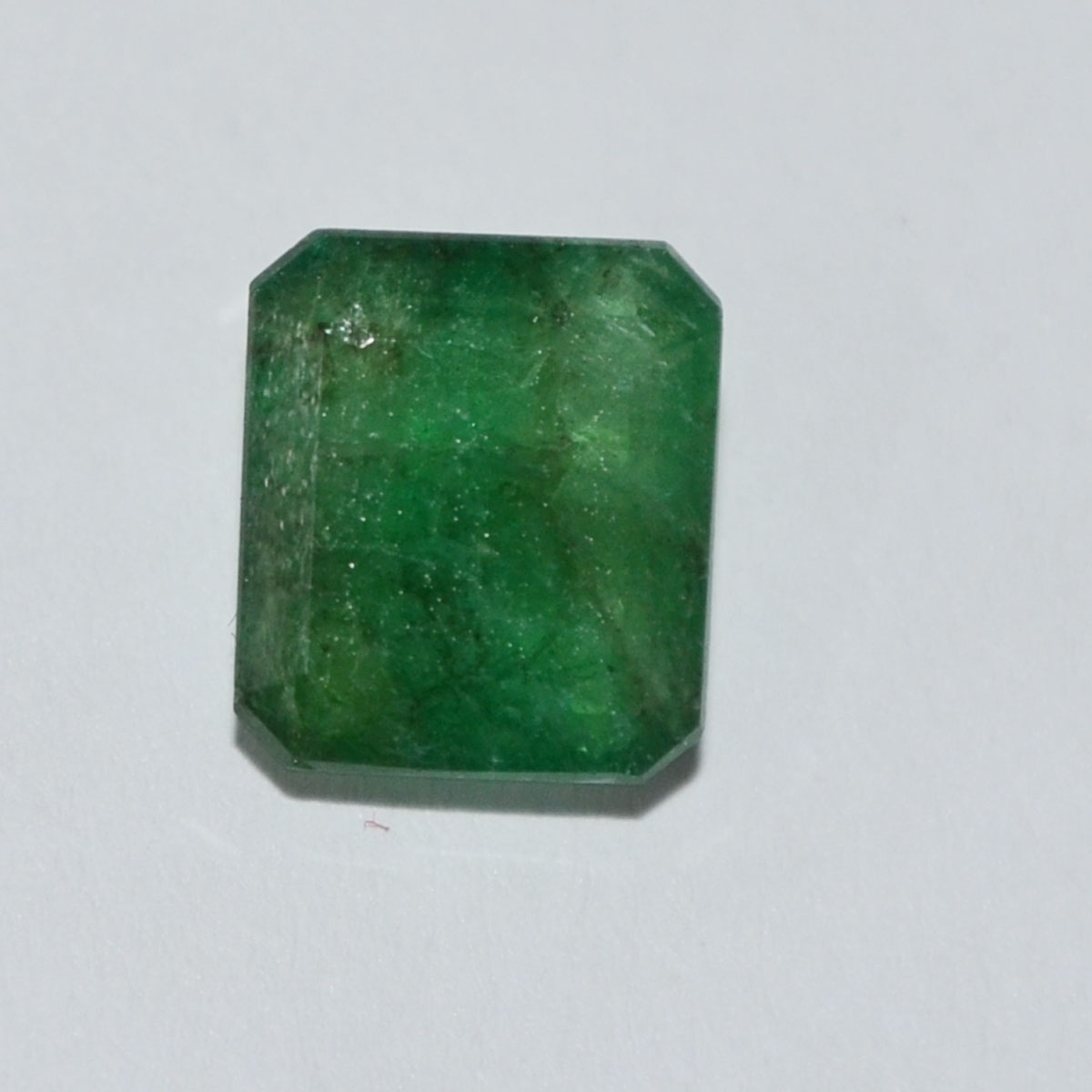 EMERALD 3.93 Ct.