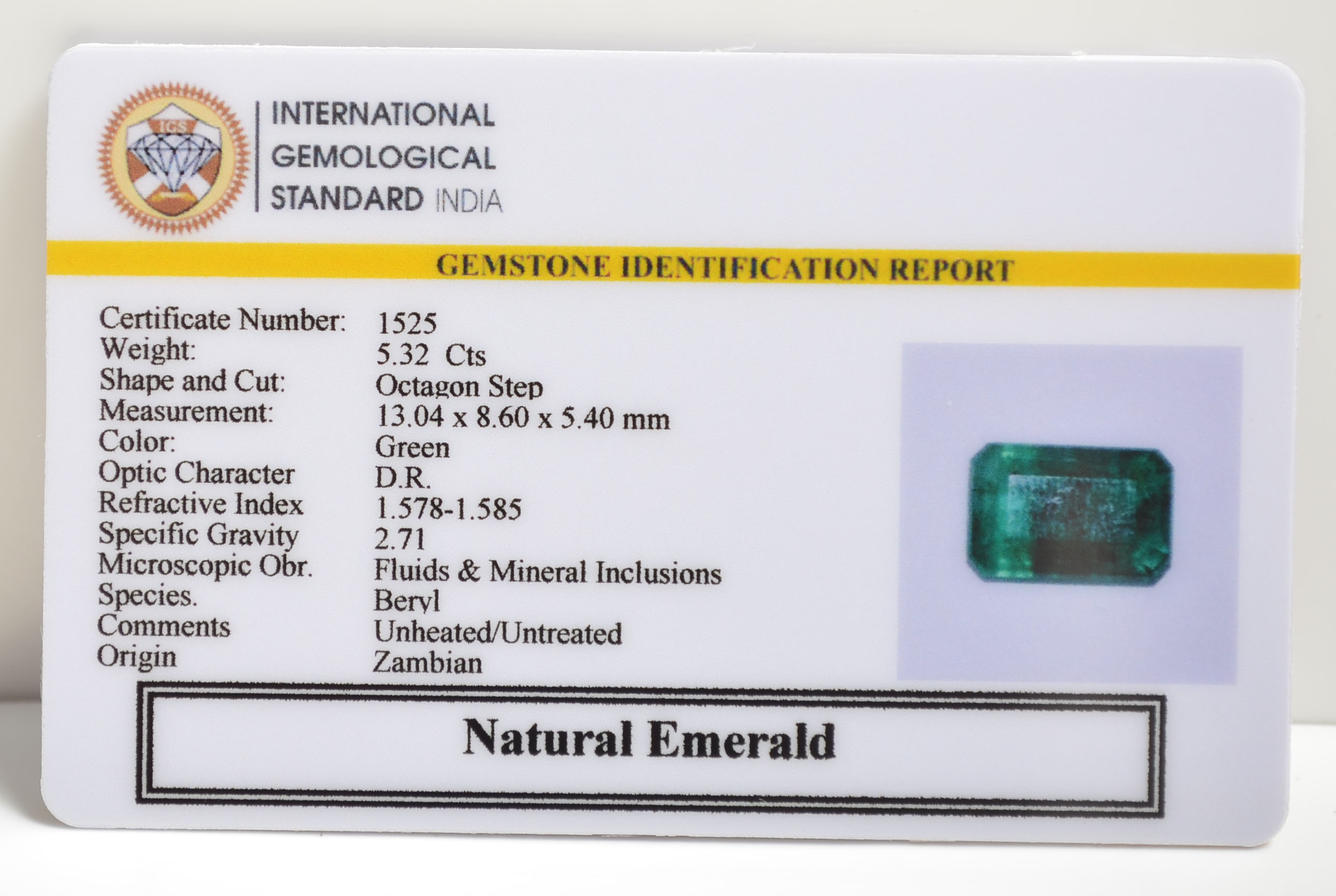 EMRD21199 2 EMERALD 5.32 Ct.