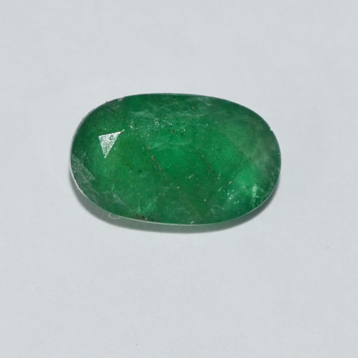 EMERALD 5.74 Ct. 2 EMRD21207 EMERALD 5.74 Ct.