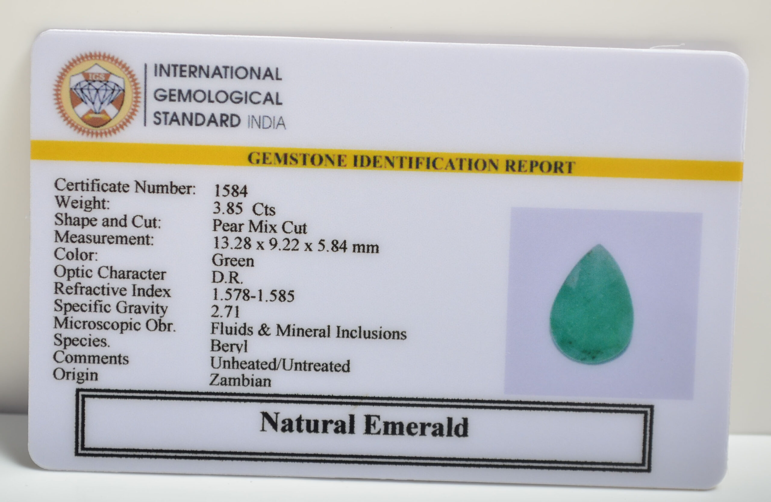 EMERALD 3.85 Ct. EMERALD 3.85 Ct.