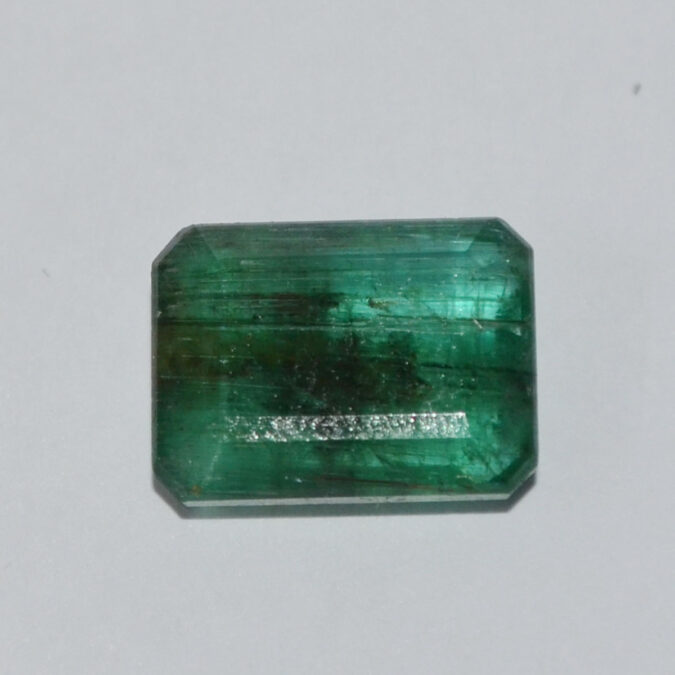 EMERALD 7.68 Ct. 1 EMRD21246 EMERALD 7.68 Ct.