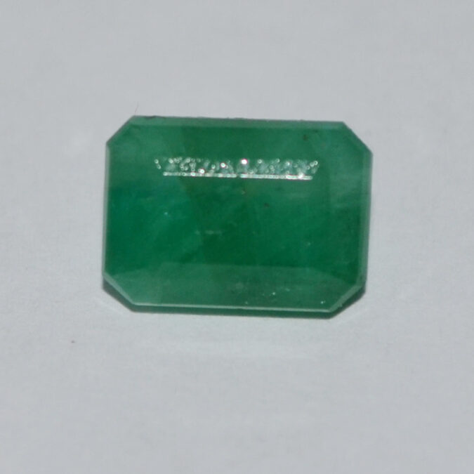 EMRD21262 EMERALD 4.18 Ct.