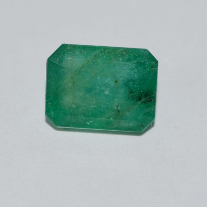 EMERALD 3.19 Ct. 1 EMRD21266 EMERALD 3.19 Ct.