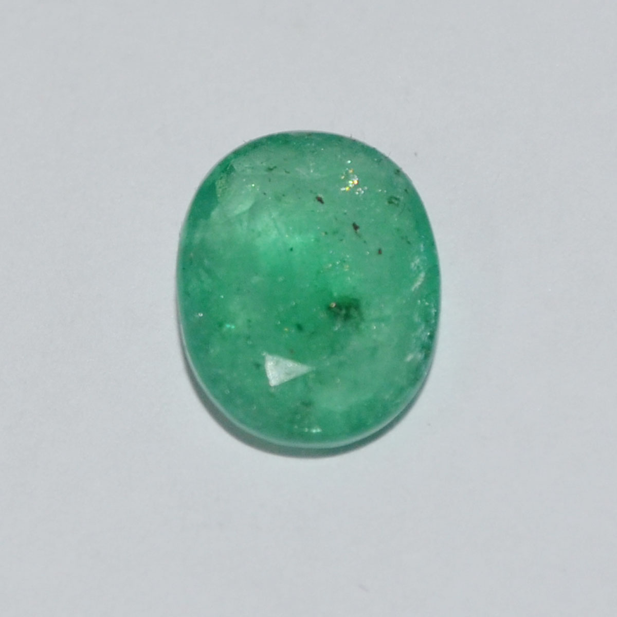 EMERALD 4.08 Ct. 2 EMRD21277 EMERALD 4.08 Ct.