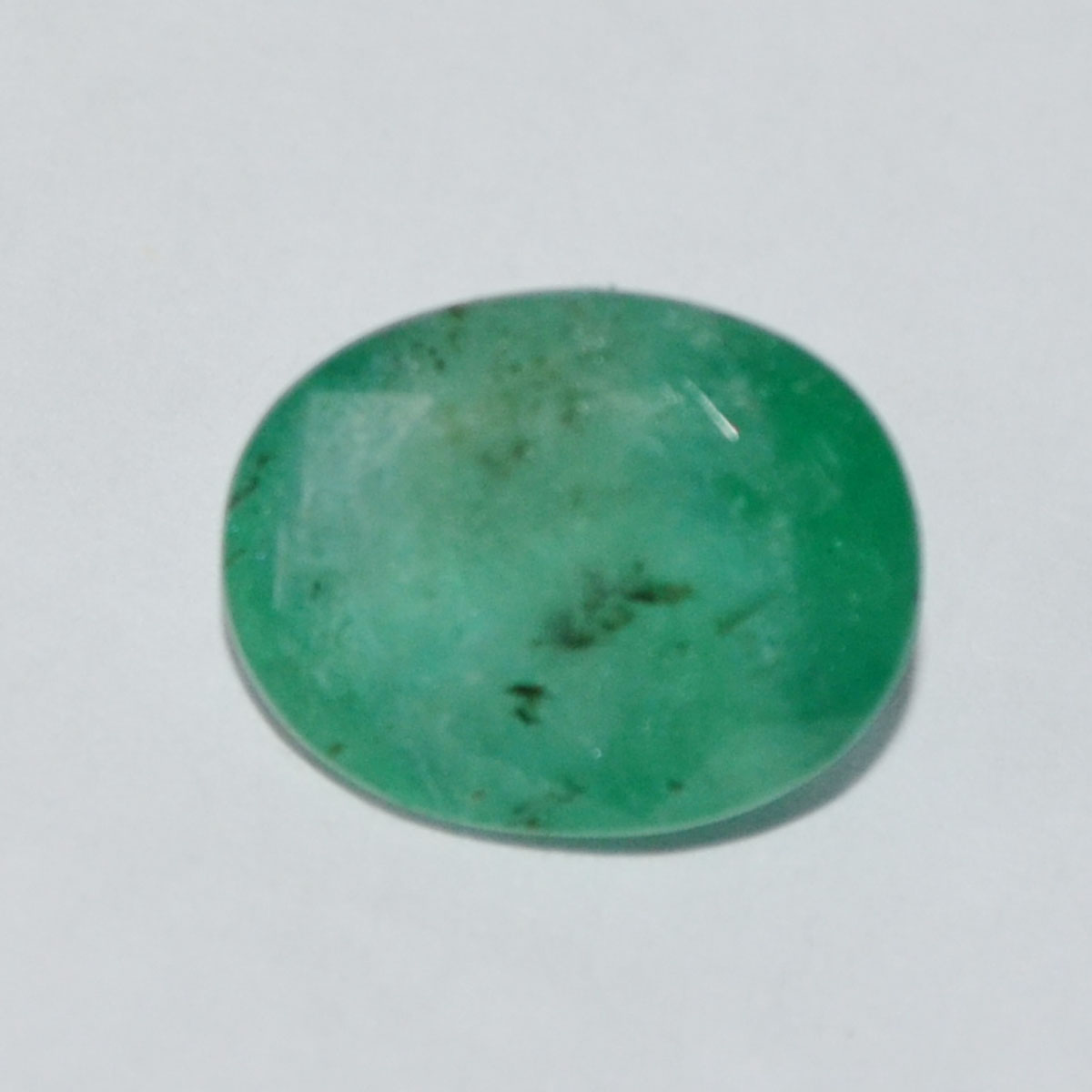EMERALD 5.11 Ct. EMERALD 5.11 Ct.