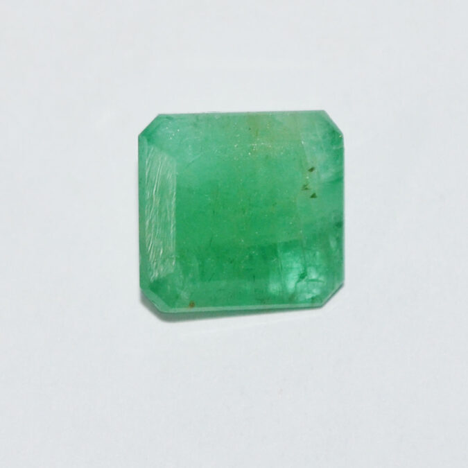EMRD21339 EMERALD 4.94 Ct.
