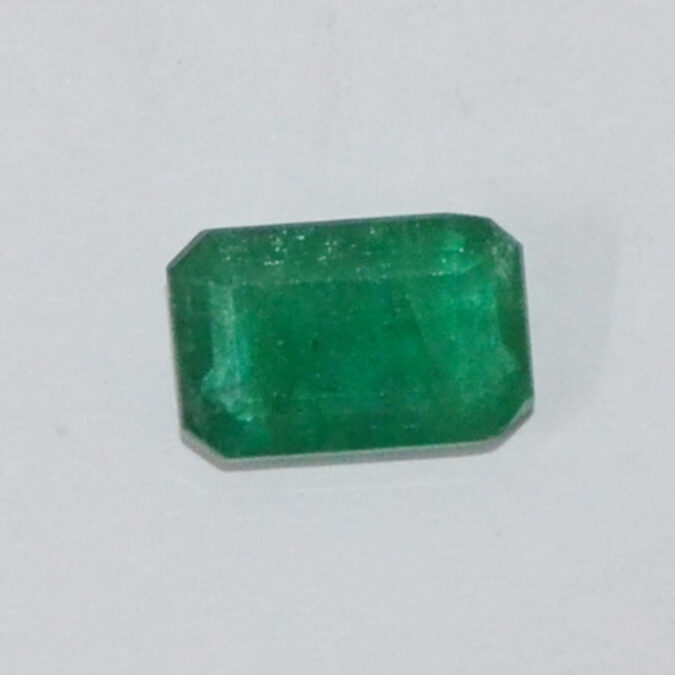 EMERALD 4.46 Ct. EMERALD 4.46 Ct.