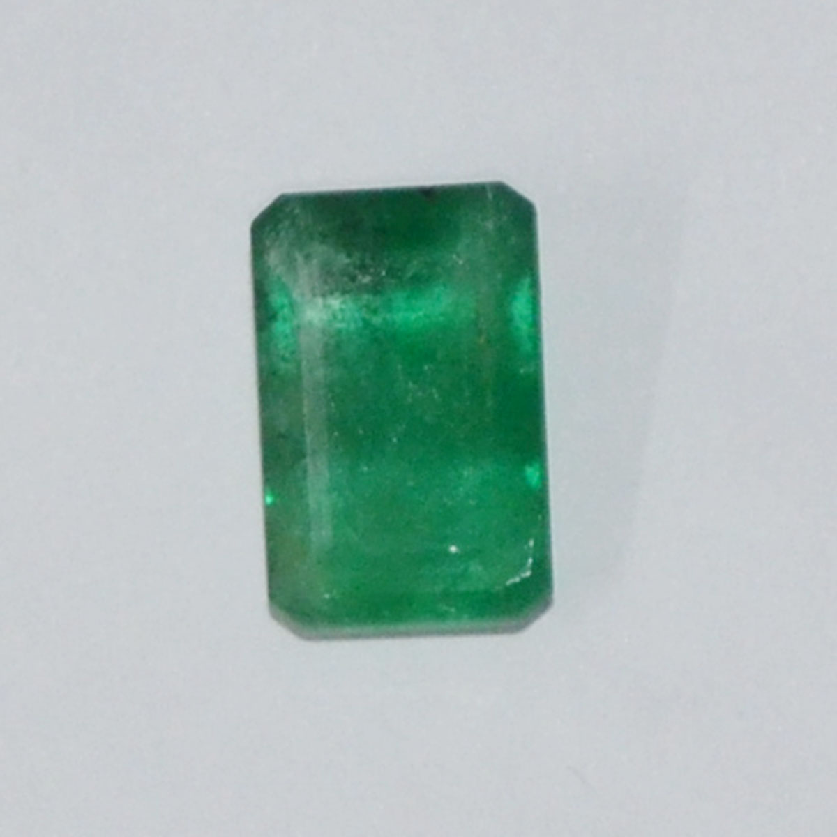 EMERALD 3.63 Ct. 2 EMRG20233 2 EMERALD 3.63 Ct.