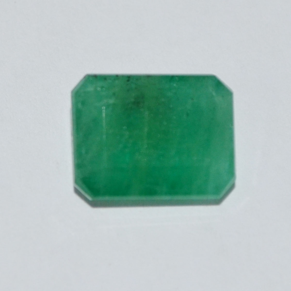 EMERALD 4.61 Ct. 2 EMRG20281 1 EMERALD 4.61 Ct.