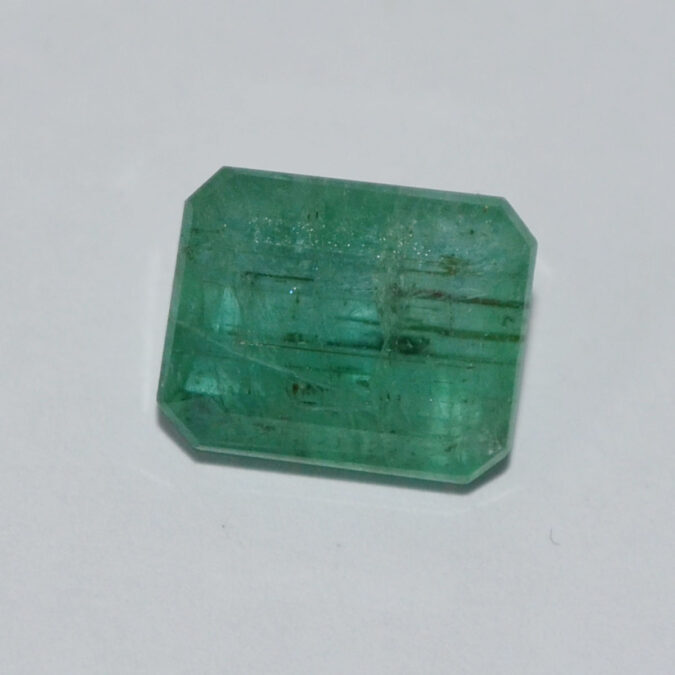 EMERALD 6.81 Ct. 1 EMRG20289 1 EMERALD 6.81 Ct.