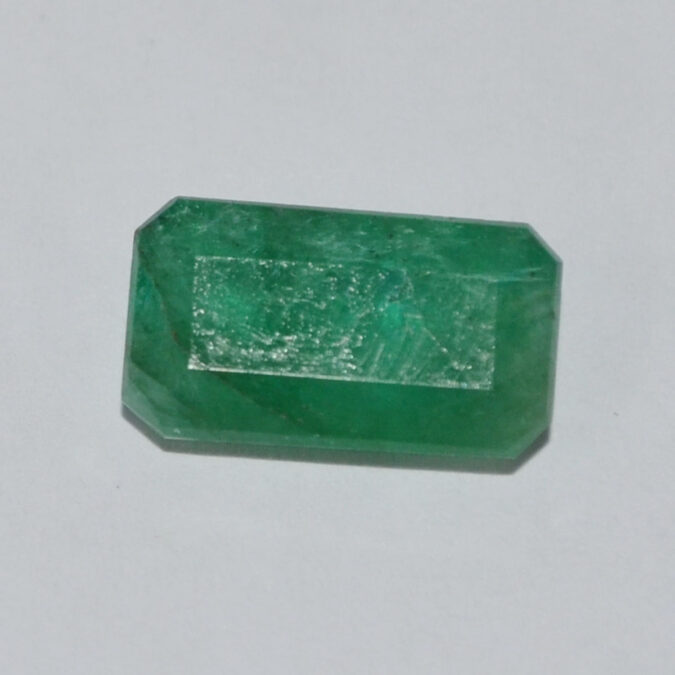 EMERALD 4.58 Ct. 1 EMRG20290 1 EMERALD 4.58 Ct.