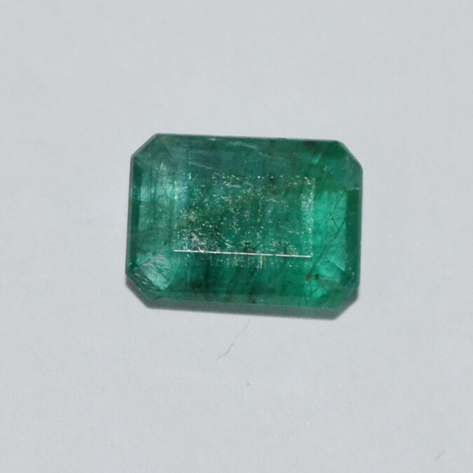 EMERALD 3.15 Ct. 1 EMRG20299 1 EMERALD 3.15 Ct.
