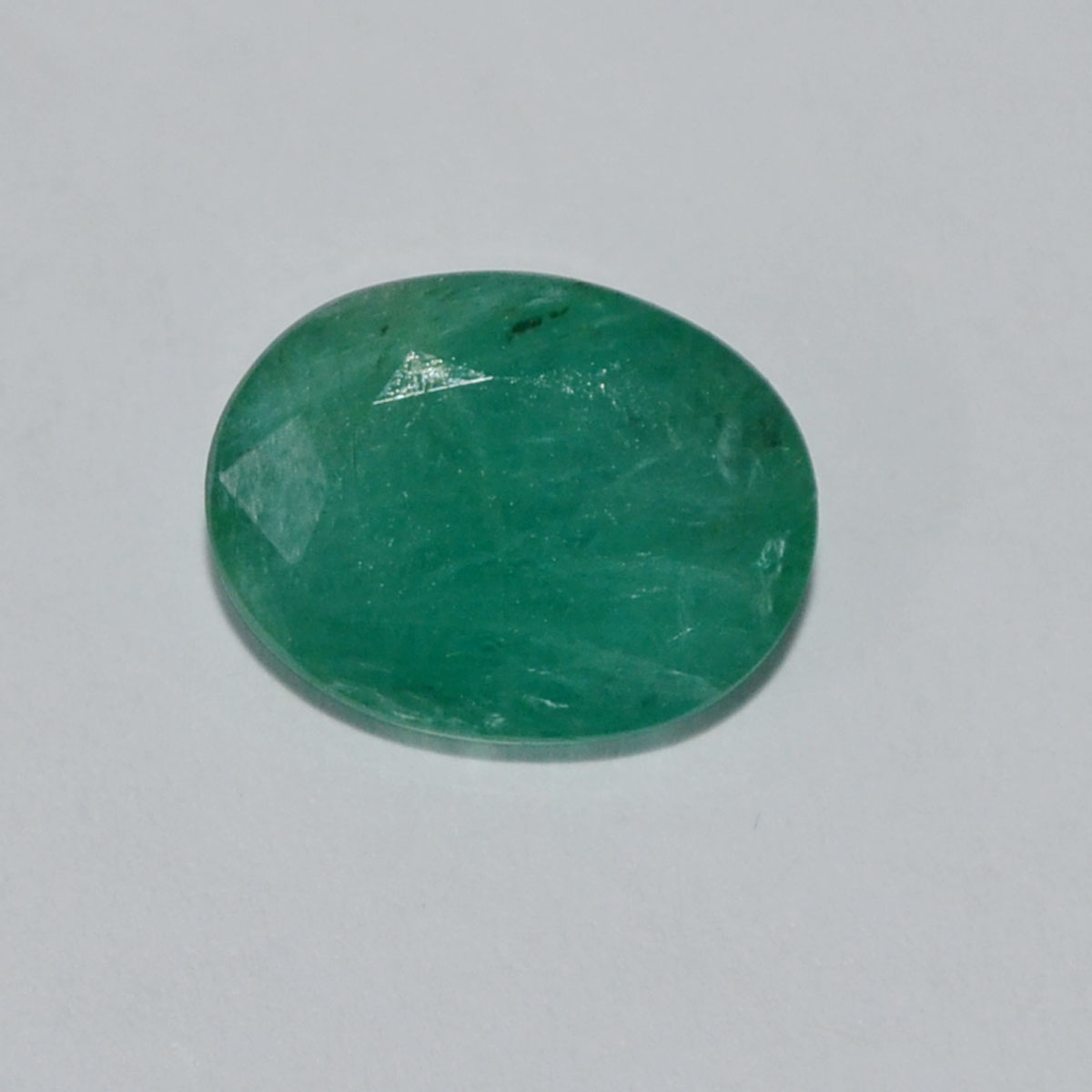 EMERALD 5.19 Ct. EMERALD 5.19 Ct.